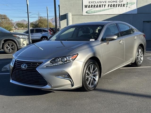 2016 Lexus ES 300h