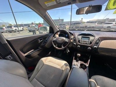 2014 Hyundai Tucson SE