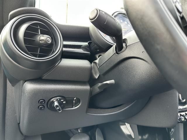 2018 MINI Cooper Base