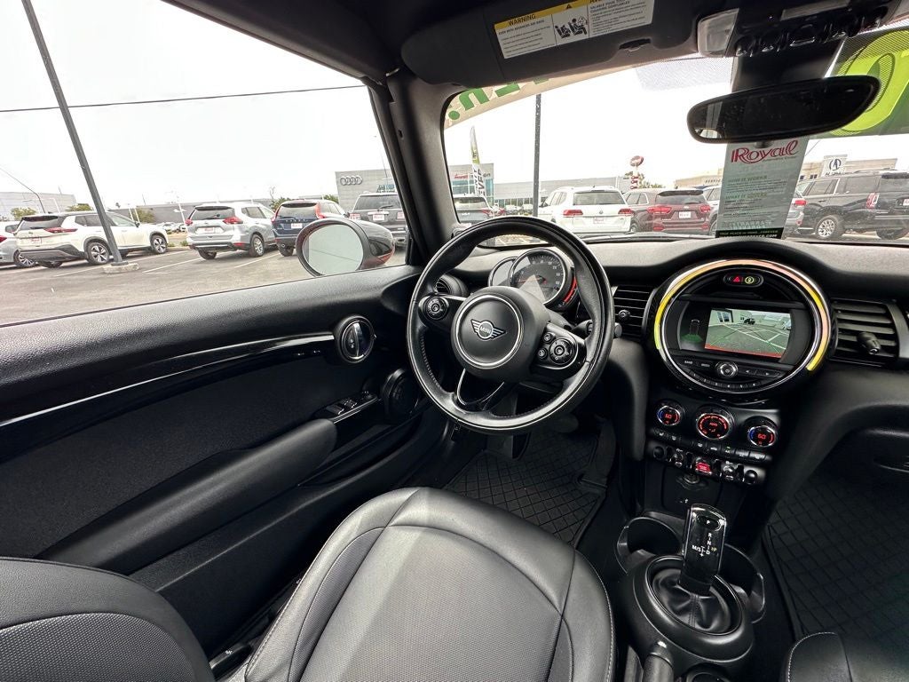 2021 MINI Cooper Base