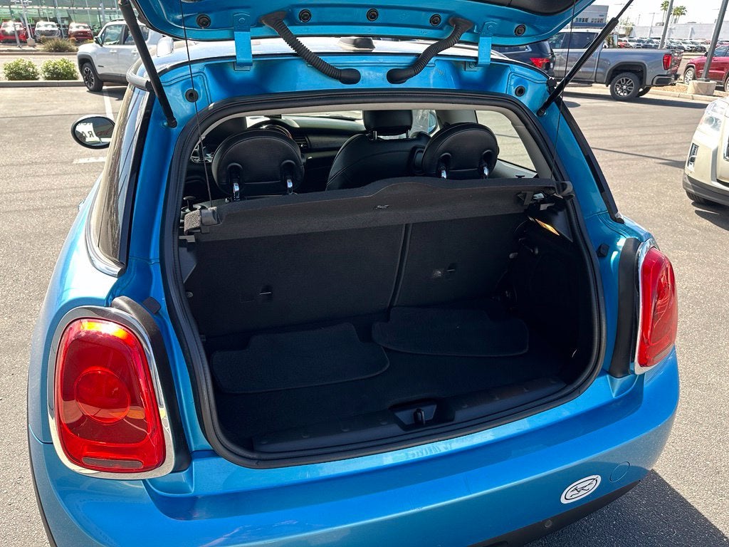 2016 MINI Cooper Base