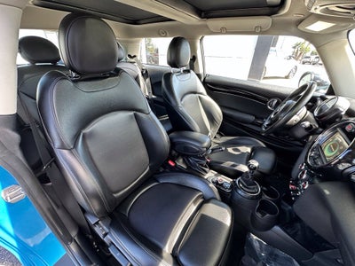 2016 MINI Cooper Base