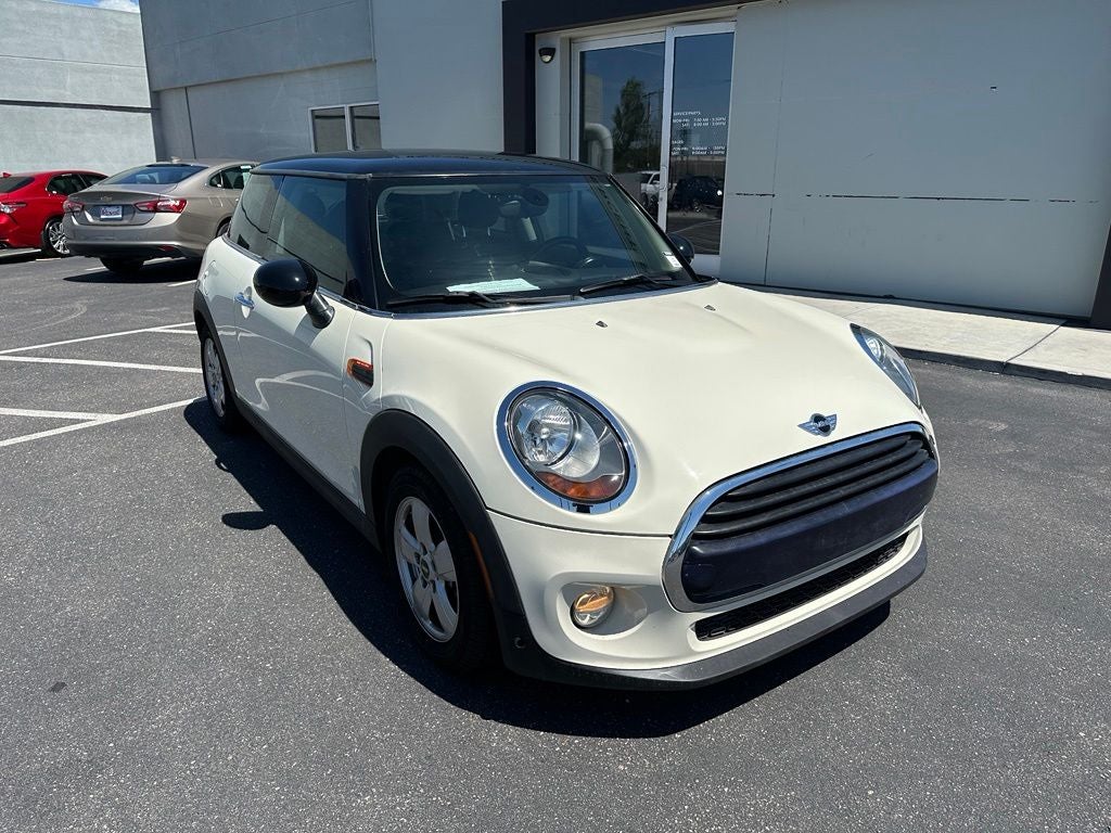2016 MINI Cooper Base