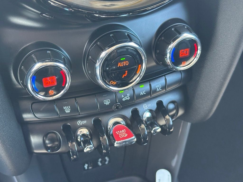 2016 MINI Cooper Base