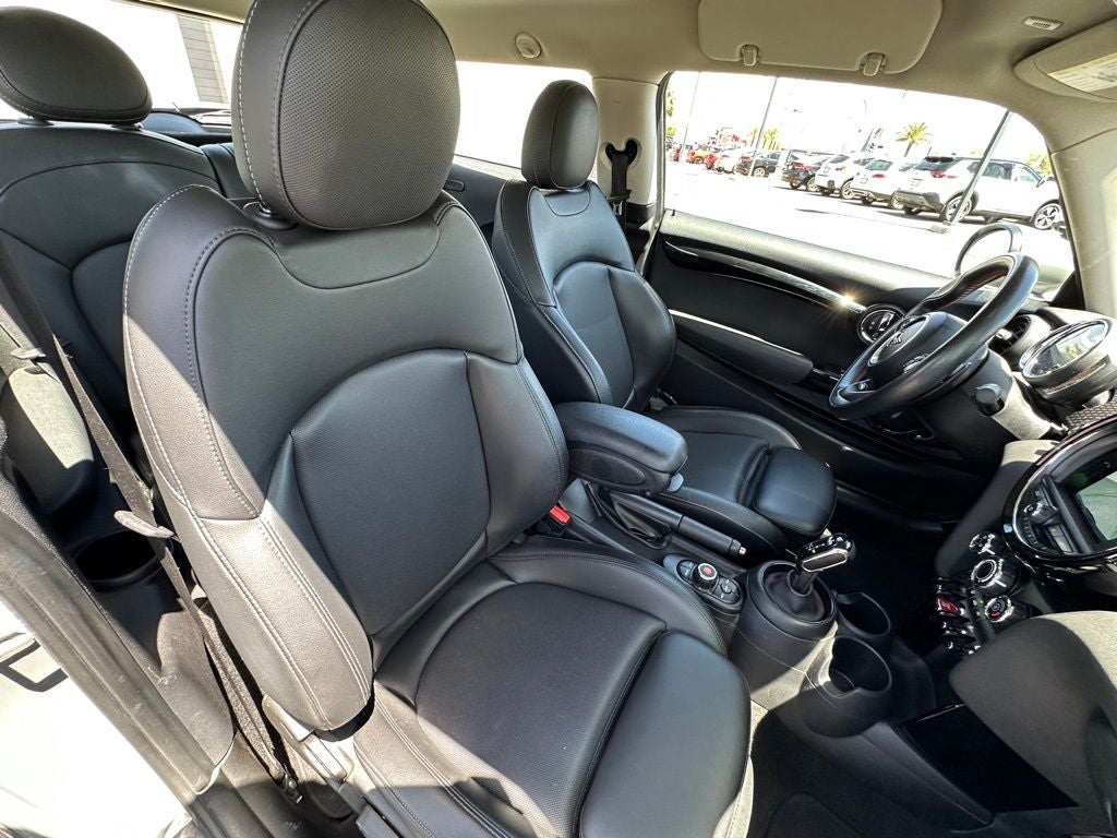2020 MINI Cooper S Base