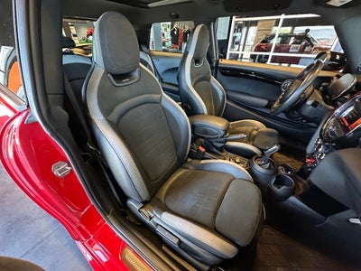 2021 MINI John Cooper Works Base