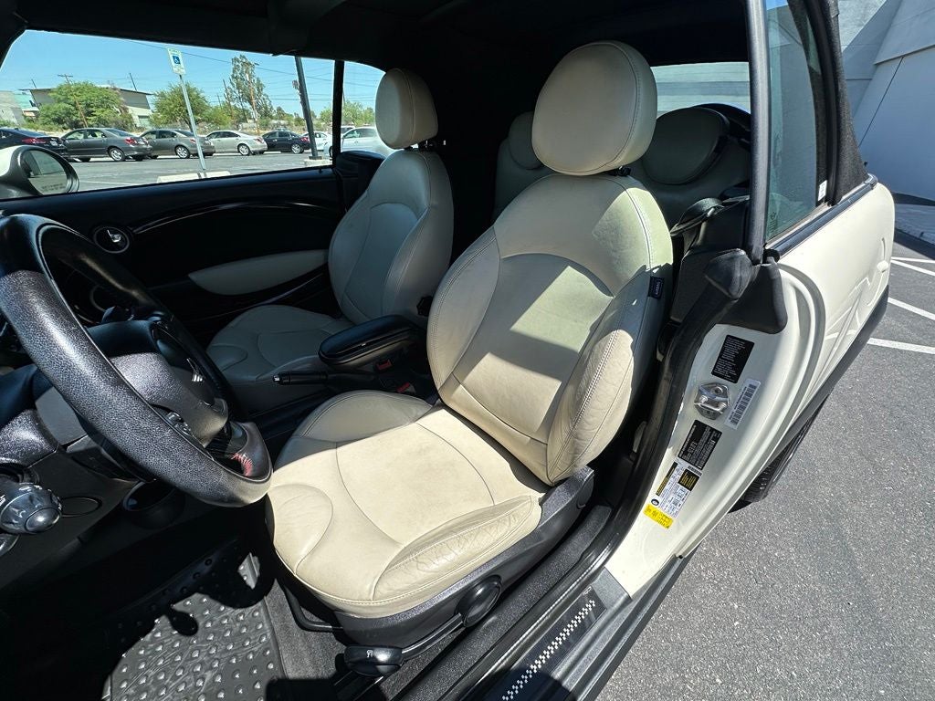 2015 MINI Cooper S Base