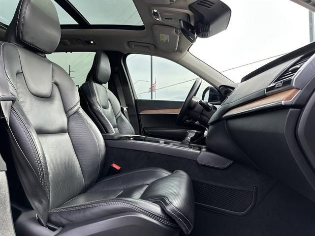 2019 Volvo XC90 T6 Inscription
