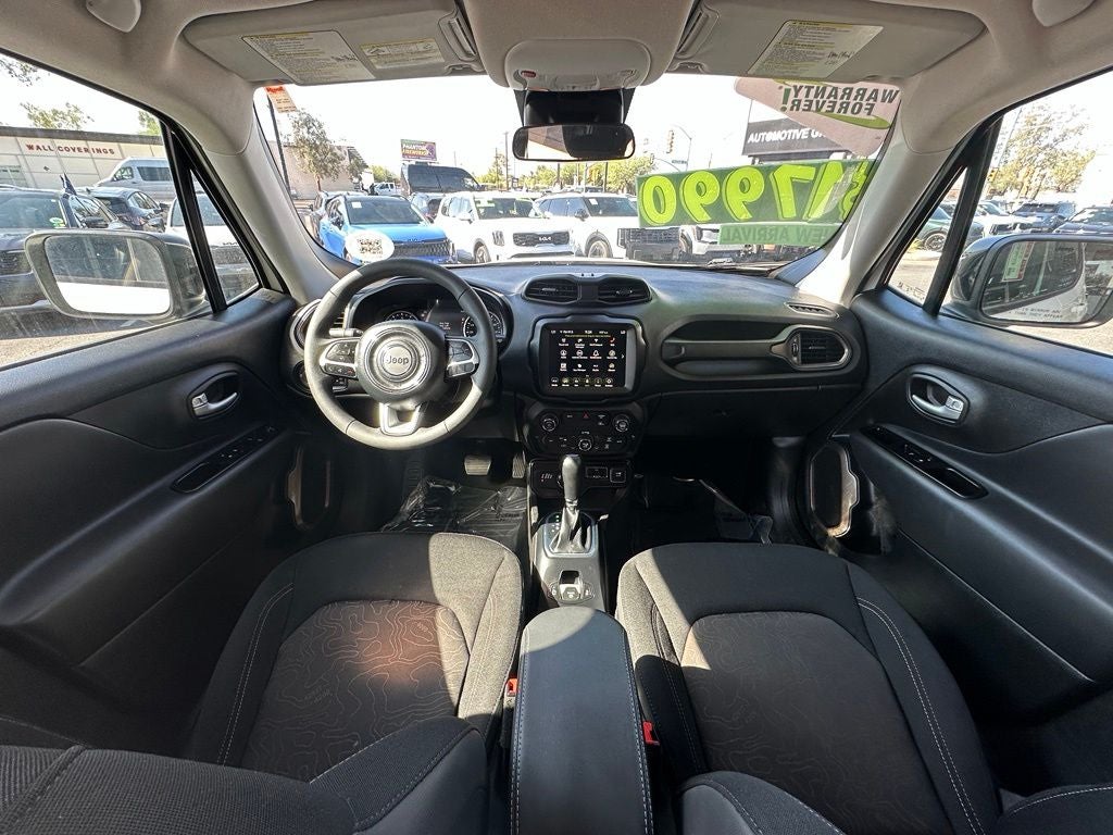 2023 Jeep Renegade Latitude