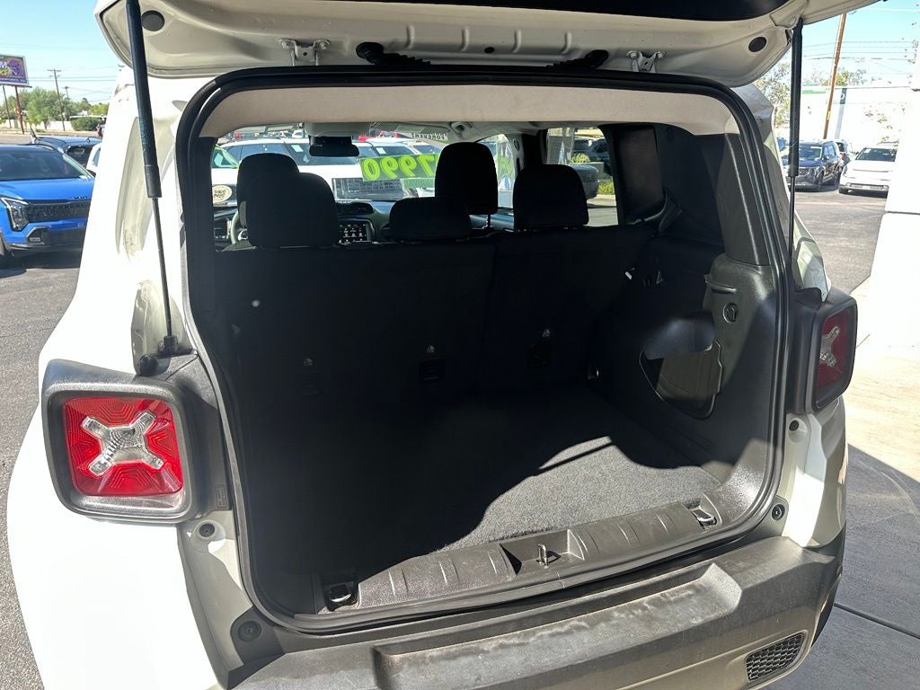 2023 Jeep Renegade Latitude